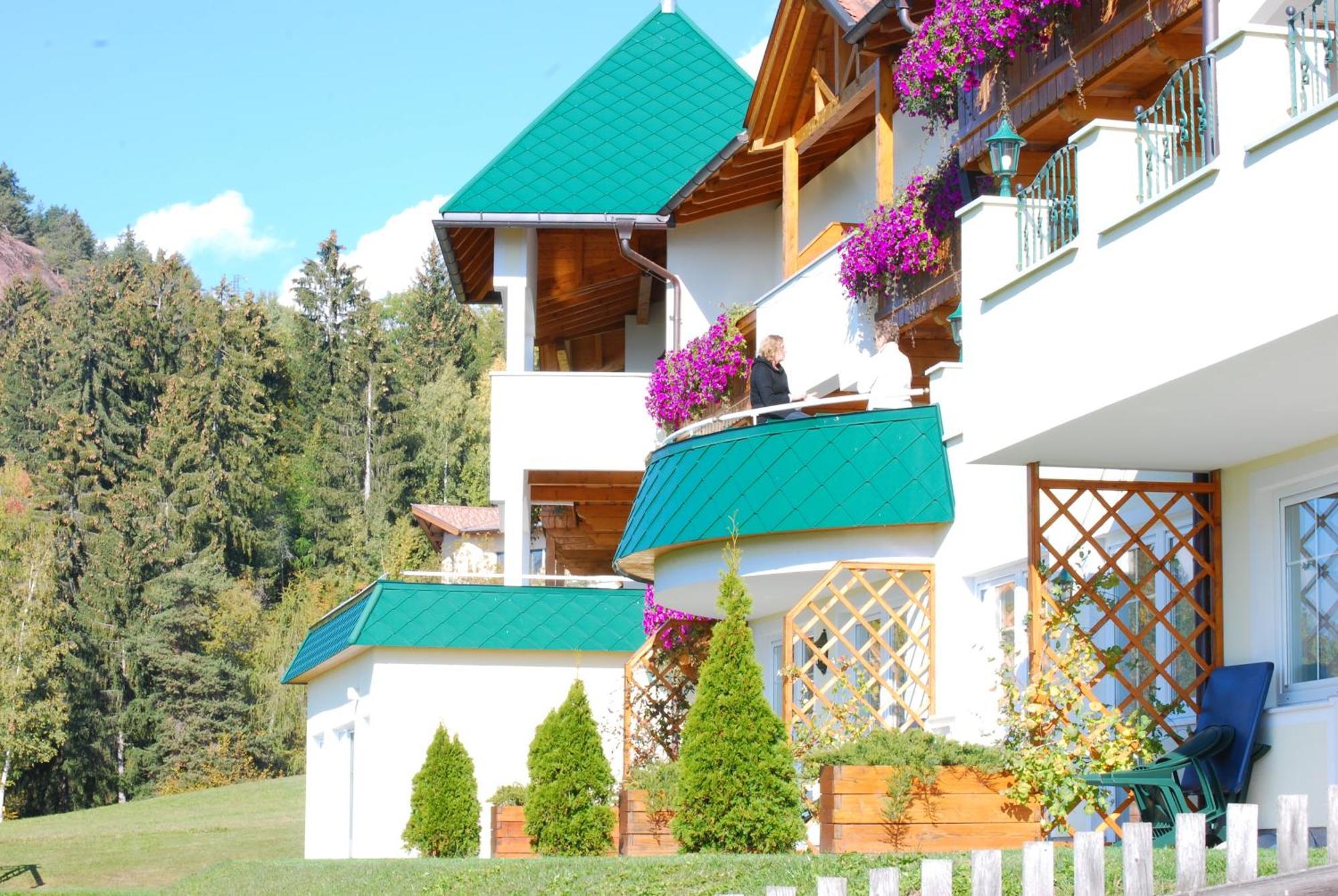Residence Rossboden Mit Hallenbad Verano Bagian luar foto