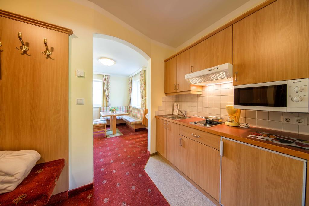 Residence Rossboden Mit Hallenbad Verano Bagian luar foto